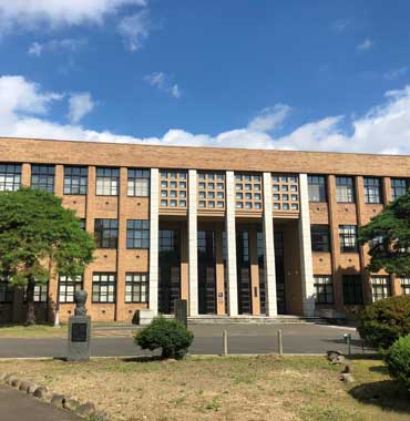 日本东京艺术大学校园环境图